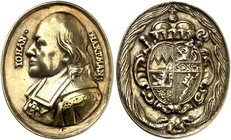WÜRZBURG. Johann Hartmann von Rosenbach, 1673-1675. Ovale, vergoldete Silbermedaille o. J. (unsigniert, 34,5 x 41,9 mm). Brustbild n. links / Wappen....
