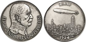PERSONEN. Zeppelin, Ferdinand, Graf von, 1838-1917. Silbermedaille 1914 (geprägt 1963, von A. Holl, 40,4 mm). Brustbild / Luftschiff über New York.
K...