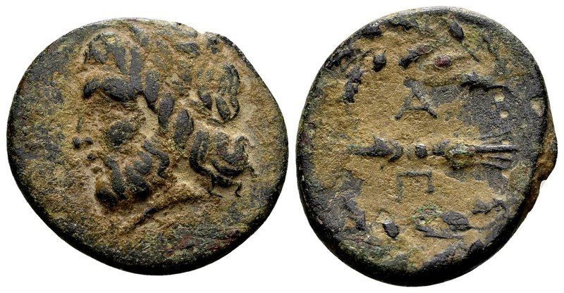 Kingdom of Epeiros. Pyrrhos. 
297-272 BC. Æ19, 4.09 g. Laureate head of Zeus Do...