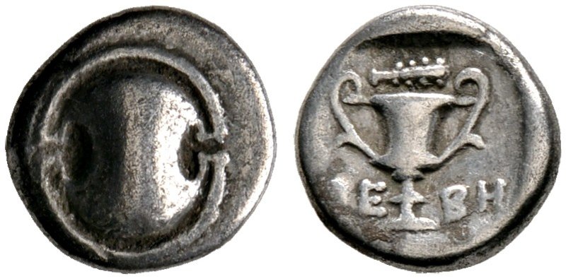 Boiotia. Thebai. Hemidrachme ca. 425-375 v. Chr. Boiotischer Schild / Amphore. S...