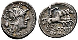 Römische Republik. C. Cassius 126 v. Chr. Denar -Rom-. Romakopf mit Flügelhelm nach rechts, dahinter Stimmurne und Wertzeichen / Libertas mit Vindicta...