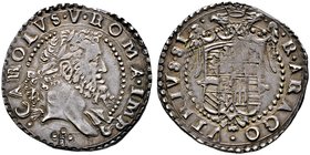 Italien-Neapel und Sizilien. Karl V. 1519-1556. Tari o.J. -Neapel-. Belorbeerte Büste nach rechts / Gekrönter Doppelkopfadler hinter Wappenschild. Pan...