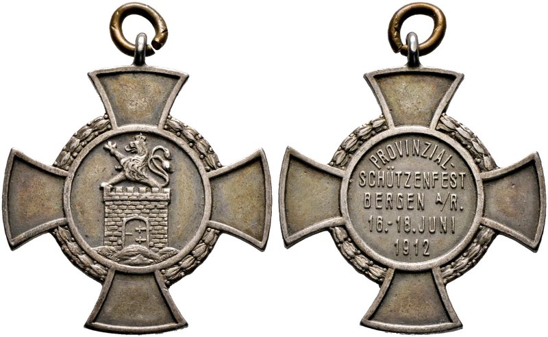 Bergen auf Rügen, Stadt. Tragbare, kreuzförmig gestaltete Silbermedaille 1912 un...