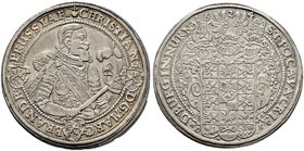Brandenburg-Bayreuth. Christian 1603-1655. Taler 1624 (aus 1623 im Stempel geändert) -Kulmbach-. Hüftbild im Harnisch mit Kommandostab nach rechts, da...