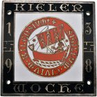 Kiel, Stadt. Einseitige Plakette 1938 vom Juwelier Hansen jun. gefertigt. Bronze-versilbert (oder Tombak) und mehrfarbig emailliert. Mittelalterliches...