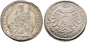 Nürnberg, Stadt. 1/2 Reichsguldiner zu 30 Kreuzer 1635. St. Sebaldus mit Kirchenmodell zwischen zwei Stadtwappen stehend, im Abschnitt die römische Ja...