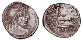 Cornelia
Denario. AR. Roma. (88 a.C.). A/Cabeza de Marte vista desde atrás con lanza sobre su hombro. R/Victoria con corona en biga a der., en exergo...