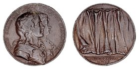 Medalla. Estaño. (siglo XIX). Luis Carlos y María Teresa Carlota (hijos de Luis XVI). 30.00mm. BC+/MBC-.