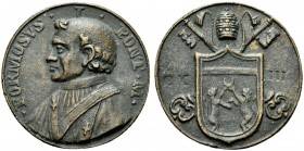 MEDAGLIE PAPALI
ROMA (Se non diversamente indicato)
Formoso, 891-894. Medaglia di restituzione. Æ gr. 30,73 mm 41,8 Busto del Pontefice a s. a capo ...