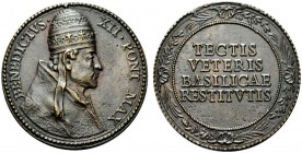 MEDAGLIE PAPALI
ROMA (Se non diversamente indicato)
Benedetto XII (Jacques Fournier), 1334-1342. Medaglia di restituzione. Æ gr. 32,36 mm 38,9 Busto...