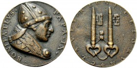 MEDAGLIE PAPALI
ROMA (Se non diversamente indicato)
Bonifacio IX (Pietro Tomacelli), 1389-1404. Medaglia di restituzione. Æ gr. 26,24 mm 38,9 Busto ...