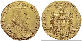 MONETE ITALIANE
CASALE
Guglielmo Gonzaga, 1550-1587. II periodo, 1575-1587. Da due doppie 1586. Au gr. 13,18 GVLIELMVS D G DVX MANT III Busto drappe...