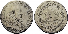 MONETE ITALIANE
ROMA
Urbano VIII (Maffeo Vincenzo Barberini), 1623-1644. Piastra 1643 a. XXI. Ar gr. 31,15 VRBANVS VIII PON MAX A XXI Busto a d., co...