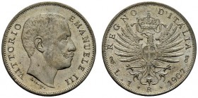MONETE SAVOIA
Vittorio Emanuele III, Re d’Italia, 1900-1943. Lira 1907 Aquila sabauda. Ar Come precedente. Pag. 767; Gig. 131. q. FDC