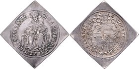 Münzen Erzbistum Salzburg Wolf Dietrich von Raitenau - 2. März 1587 - 7. März 1612
 1/2 Taler Klippe o.J. Salzburg. 14,38g. HZ984 ss/vz