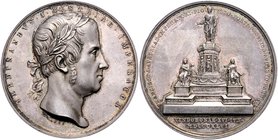 Ferdinand I. 1835 - 1848
 Ag - Medaille 1846 auf die Errichtung des Kaiser-Franz-Monumentes in Wien. Stempel von K. Lange. Kopf rechts / Anicht des D...