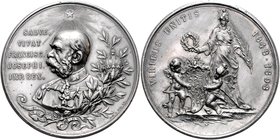 Franz Joseph I. 1848 - 1916
 Zinn - Medaille 1898 auf das 50. jährige Regierungsjubiläum von Franz Josef I. , Dm 60,5 mm. Wien. 84,76g, win. Randfehl...