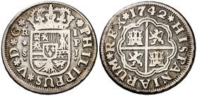 1742. Felipe V. Sevilla. PJ. 1 real. (Cal. 1728). 2,69 g. Ex Colección Vigo, Áureo 01/03/2000, nº 249. MBC-.