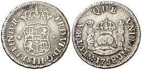 1758. Fernando VI. Lima. JM. 1/2 real. (Cal. 644). 1,57 g. Columnario. Sin punto sobre la marca de ceca. Ex Áureo 04/03/1998, nº 1786. Escasa. MBC-.