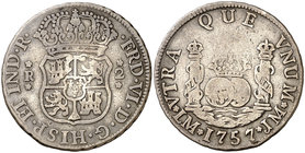 1757. Fernando VI. Lima. JM. 2 reales. (Cal. 478). 6,47 g. Columnario. Sin punto sobre la marca de ceca. Ex Áureo 21/05/1997, nº 539. Escasa. MBC-.