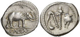 (54-51 a.C.). Julio César. Galia. Denario. (Craw. falta) (FFC. 52, mismo ejemplar). 3,96 g. Rarísima sin la serpiente a los pies del elefante. Bella. ...