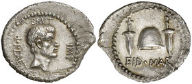 (43-42 a.C.). Bruto / L. Plaetorius Cestianus. Grecia. Denario. (Craw. 508/3) (FFC. 10). 3,26 g. Bella. Pequeña falta de metal que no afecta al cuño. ...