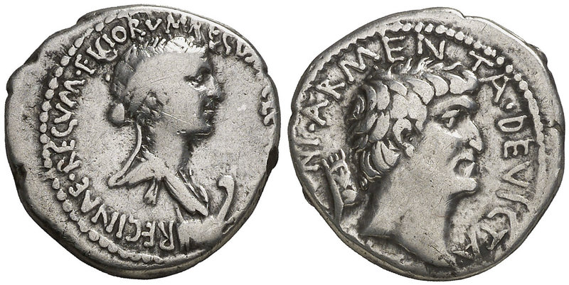 (32 a.C.). Cleopatra y Marco Antonio. Ceca volante. Denario. (Craw. 543/1) (FFC....