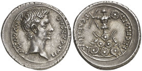 (23 a.C.). Octavio Augusto / P. Carisius. Emérita. Denario. (RIC. falta) (FFC. 257, mismo ejemplar). 3,87 g. Muy bella. Rara. EBC+.