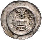Frankfurt - Reichsmünzstätte Brakteat (1260/1270) Gekröntes Brustbild mit Lilienzepter und Reichsapfel über Gitterbogen Häv. 177. Bonh. -. aus Fd. Sch...