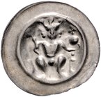 Frankfurt - Reichsmünzstätte Brakteat (1260/1270 und später) Thronender König mit Zepter und Reichsapfel, unten beiderseits ein Turm. Kreuz aus vier K...