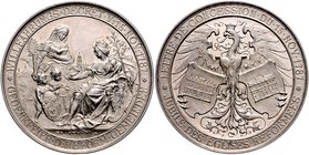 Frankfurt - Stadt Silbermedaille o.J. (v. Lauer) a.d. 100-jährige Jubelfeier der deutschen und französischen reformierten Gemeinden J.+F. 1559. 
42,4...