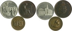 Großbritannien - Lots Lot von 3 Stücken: Bronzemedaille 1807 (v. Wyon) Ausweismarke d. London Institution, gepunzt 290 (ss, 43,1mm 29,5g), Bronzemedai...