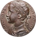 Italien - Rom Bronzegussmedaille o.J. einseitig (unsign.) Jugendliches Bildnis mit Lorbeerkranz von Antonius Pius Augustus 
m. Aufhängevorrichtung 85...