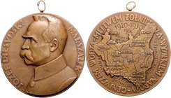 Polen Republik 1918-1939 Bronzemedaille 1930 (unsign.) auf Marschall Jozef Pilsudski 
m. Orig.Öse u. Ring 55,0mm 73,0g vz