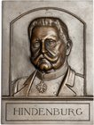 - Personen - Hindenburg, Paul v. 1847-1934 Bronze-Plakette o.J. (v. A. Schabel) mit erhabenem Brustbild 
94,8x127,8mm 290,4g vz