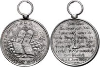 - Reformation Zinngussmedaille 1830 a.d. 300-Jahrfeier der Reformation in Augsburg Whiting -. Brozatus - vgl. 1314 (Rs.). 
m. Orig.Öse 44,3mm 16,0g s...