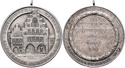 - Schützenmedaillen - Dortmund Versilberte Medaille 1933 (unsign.) a.d. Schützen- und Volksfest des Nördl. Dortmunder Schützenbundes 
min.Kr., m. Ori...