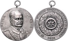 - Schützenmedaillen - Erfurt Silbermedaille 1931 (v. H. Wernstein, Jena) a.d. 18. Deutsche Pistolen-Bundesschießen 
sehr selten, m. Orig.Öse 40,5mm 2...