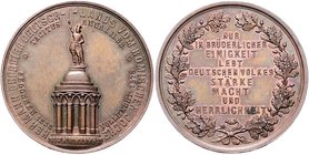 - Allgemeine Medaillen Bronzemedaille 1875 (unsign.) a.d. Einweihung des Hermann-Denkmals 
41,2mm 33,1g ss/vz