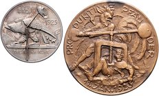 - Allgemeine Medaillen Lot von 3 Stücken: Bronzemedaille 1923 (unsign.) a.d. Vertrag von Versailles und die franz. Besatzung (Fleck, 50,7mm 43,1g), Si...