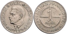 - Allgemeine Medaillen Lot von 4 Stücken: 1 Mark Opferspende o.J.,und 3 tragbare einseitige Propagandaplaketten (Messingblech): 'Ein Volk, ein Reich, ...