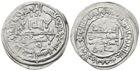 CALIFATO DE CORDOBA. Hisham II. Dirham. 379 H. Al-Andalus. Citando a ´Amir en la IIA. Vives 510. Ar. 3,67g. Módulo grande. MBC.