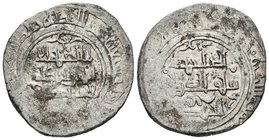 TAIFA DE ZARAGOZA. Ahmad II Ibn Yusuf Al.Musta´in. Dirham. 476H. Saraqusta (Zaragoza). Vives 1217; Prieto 270a. Ar. 5,62g. MBC/MBC-. Rara.