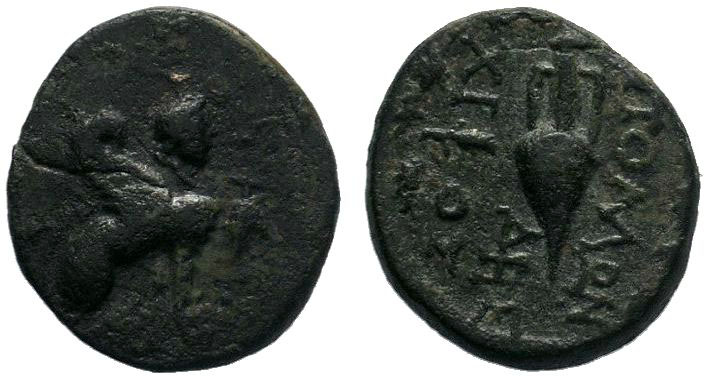 Ionia. Chios. (BC 190-84) AE 14, Sphinx seated left / AΠOΛΛ - [..]IΣ, amphora

C...