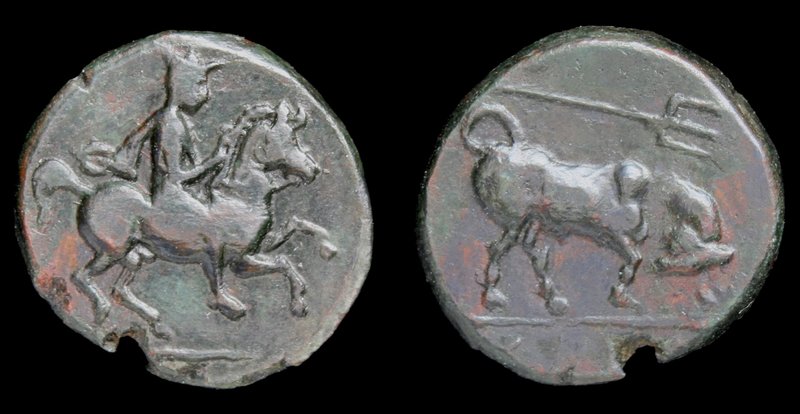 THESSALY, Krannon, circa 350-300 BCE, AE chalkous. 2.41g, 15.4mm.
Obv: Thessali...