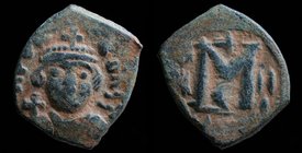 ARAB-BYZANTINE, Rashidun Caliphate, AE fals, c. 645-655. Uncertain Syrian mint, imitating year 3 Constans follis, 4.20g, 19-21mm.
Obv: INPER CONST; C...