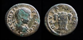 THRACE, Pautalia: Geta (209-211), AE18. 4.62g, 18mm.
Obv: P CEPTI - GETAC K; draped bust right.
Rev: PAVTALIWTWN; Braided basket filled with grapes....