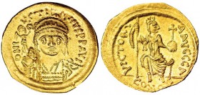 JUSTINO II. Sólido. Constantinopla. A (565-578). R/ Constantinopla sentada de frente con cetro y globo crucífero; VICTORIA AVGGG. SBB-344. EBC+.