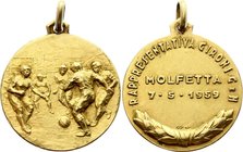 Italy Football Medal "Representative Gironi Gen Molfetta" 1959 
Gold 10.64g 27mm; "Rappresentativa Gironi Gen Molfetta 7.5.1959"
