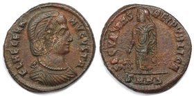 Römische Münzen, MÜNZEN DER RÖMISCHEN KAISERZEIT. Helena (Mutter Constantins) 335-338 n. Chr. Red Follis (Nicomedia), 18 mm. Vs: FL HELENA AVGVSTA, di...